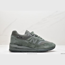 New Balance Sneakers